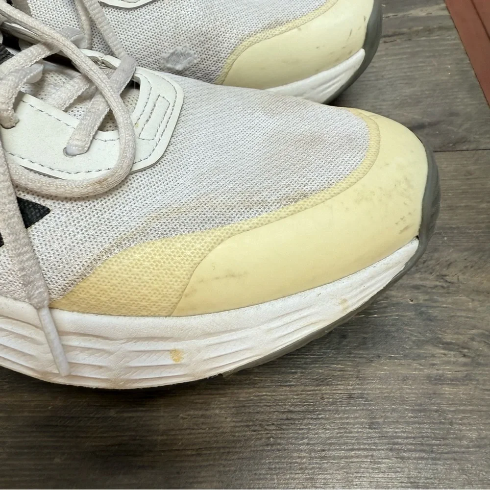 Adidas Men's Lightmotion Shoes
